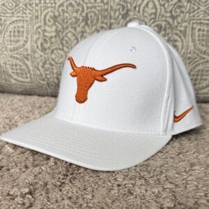 Nike Classic99 Dri-FIT Texas Longhorns Baseball Cap